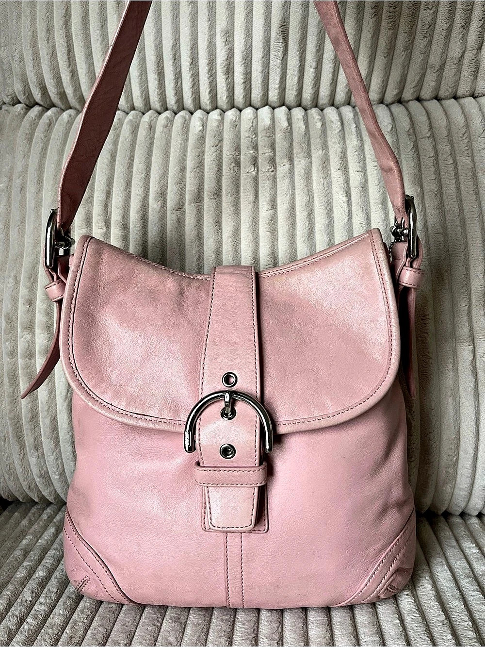 Vintage Coach Pink Leather Soho Flap Bag Y2K Shoulder Crossbody - Style 9480🌸🌷👙👛